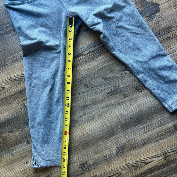 Lululemon Womens True Self Crop II Heathered Slate Grey Leggings Size 4 - Picture 5 of 7